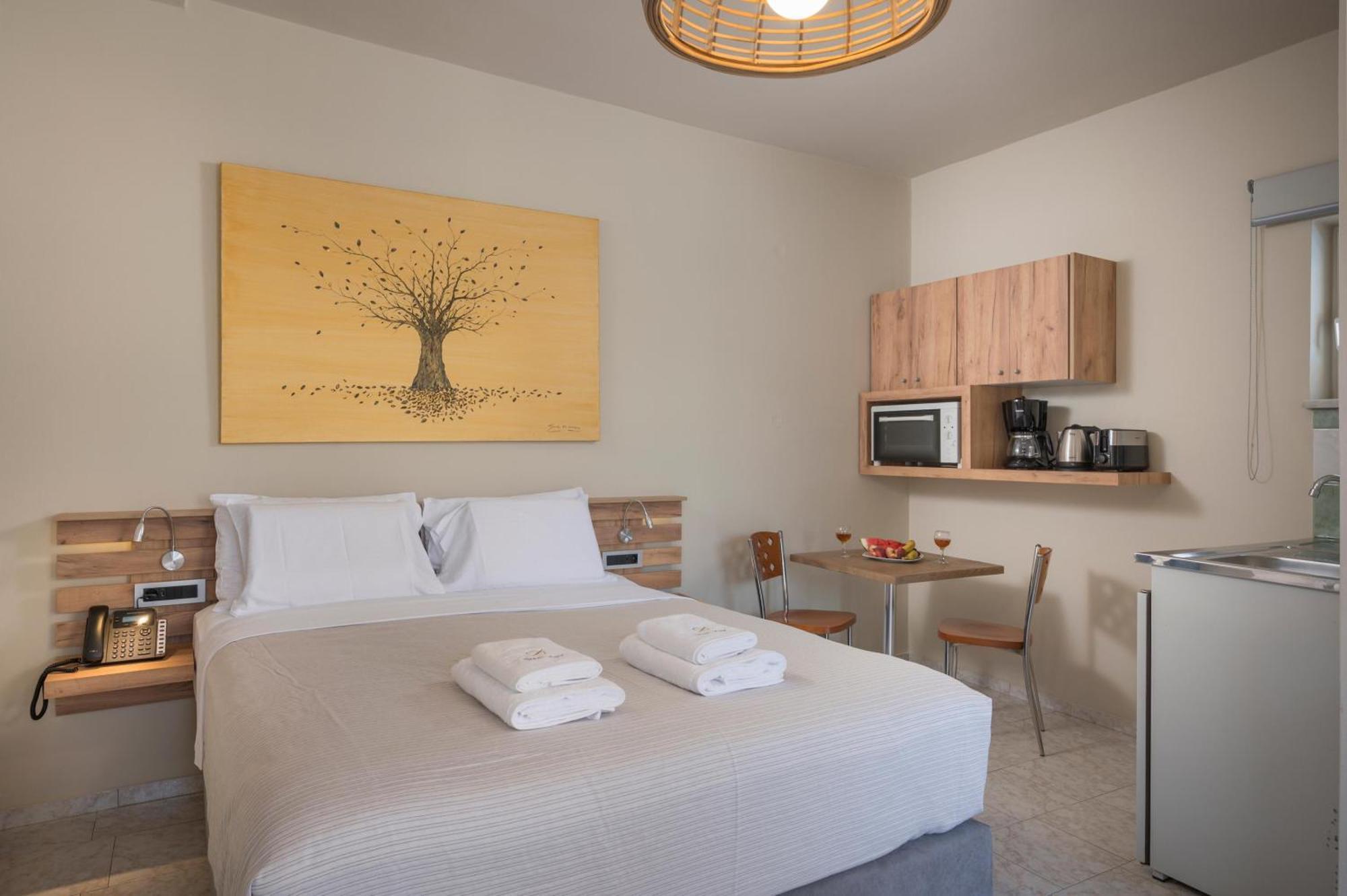 Sun Ray Luxury Apartments Agia Marina 객실 사진