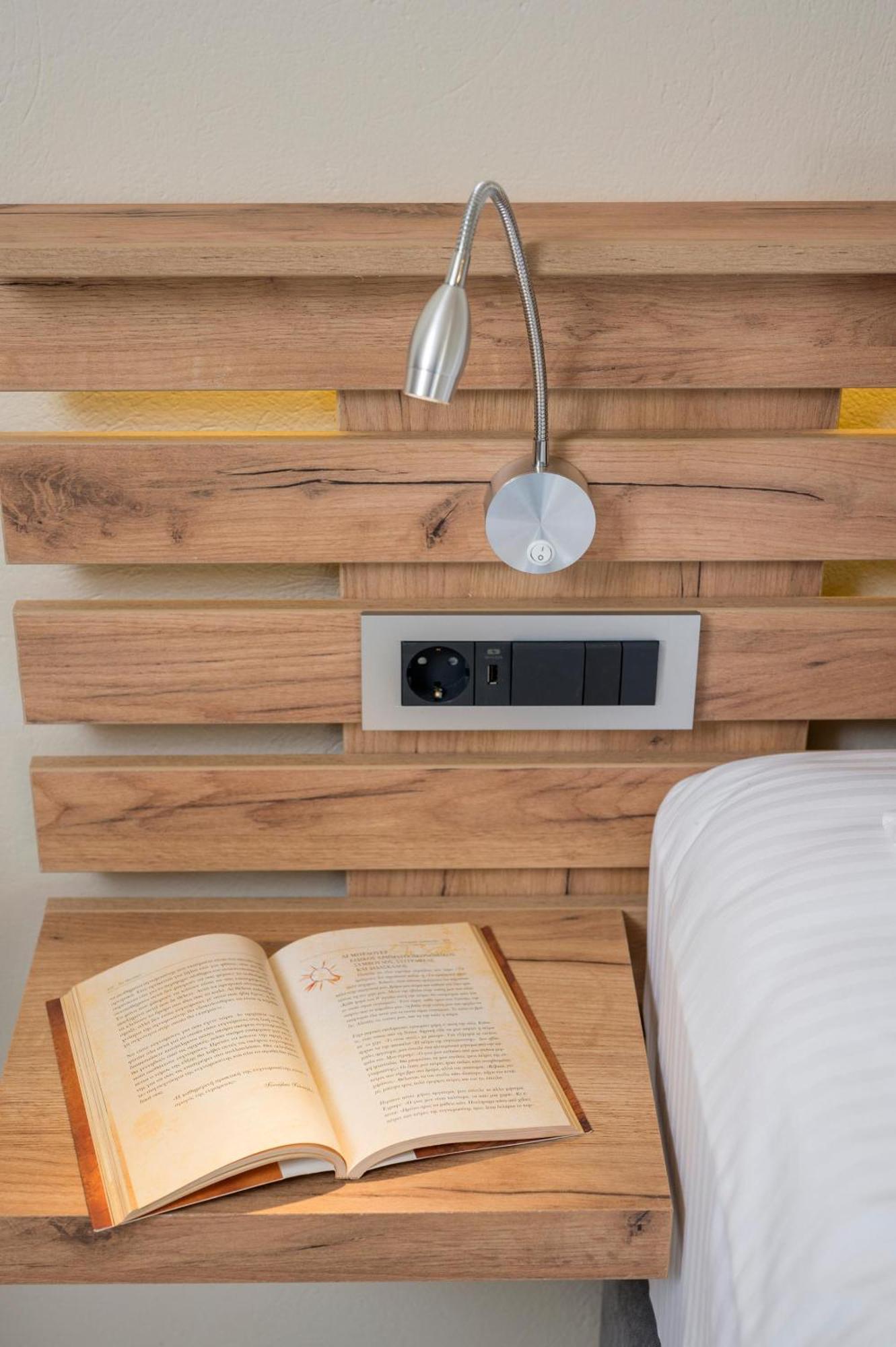 Sun Ray Luxury Apartments Agia Marina 객실 사진